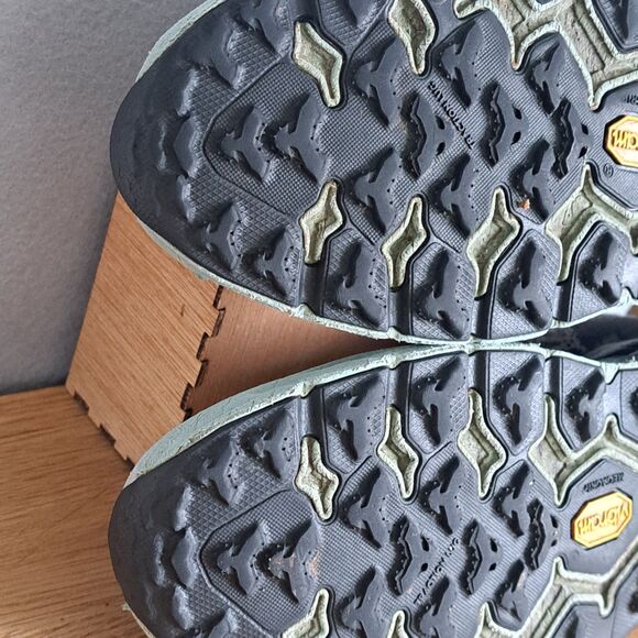 Hoka Speedgoat 5 Womens 8 Gray Trail Running Sneakers Breathable - Picture 12 of 14